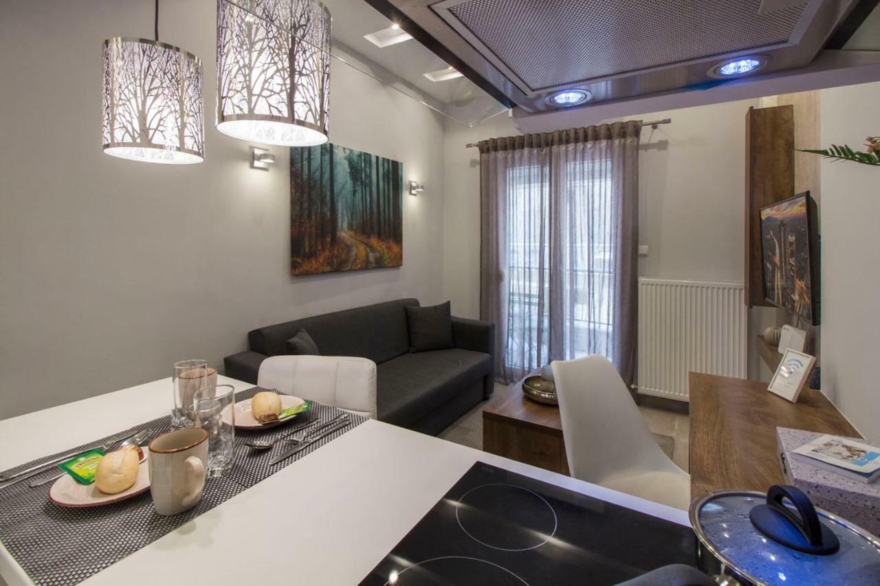 Flow - White Tower Two Bedroom Suite Салоніки Екстер'єр фото